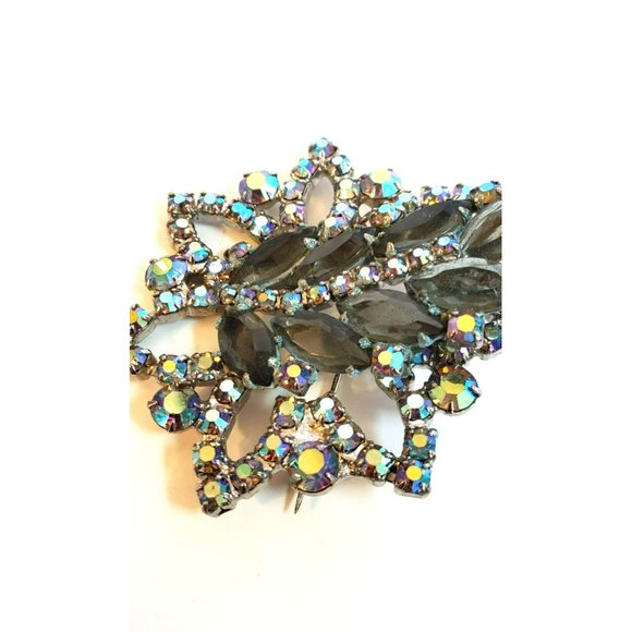 Vintage Silver Green AB Gemstones Green Rhinestone Accents Raised Women's Brooch - Picture 4 of 7